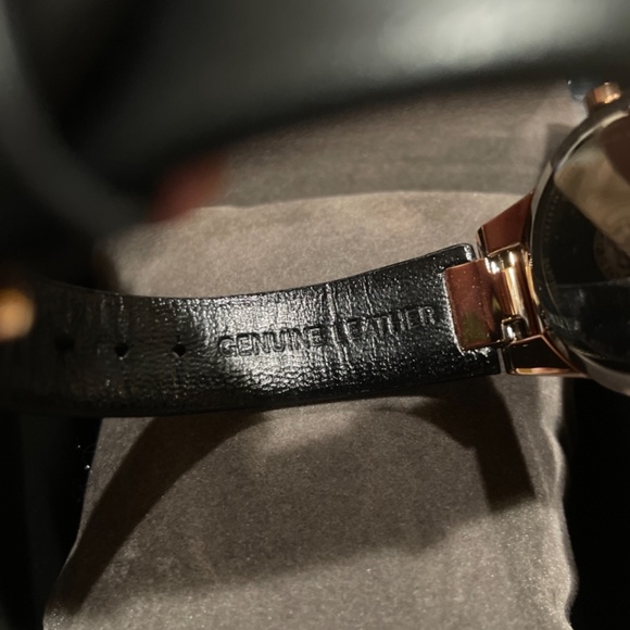 NWOT Citizen rose gold & black leather woman’s watch - Picture 7 of 9